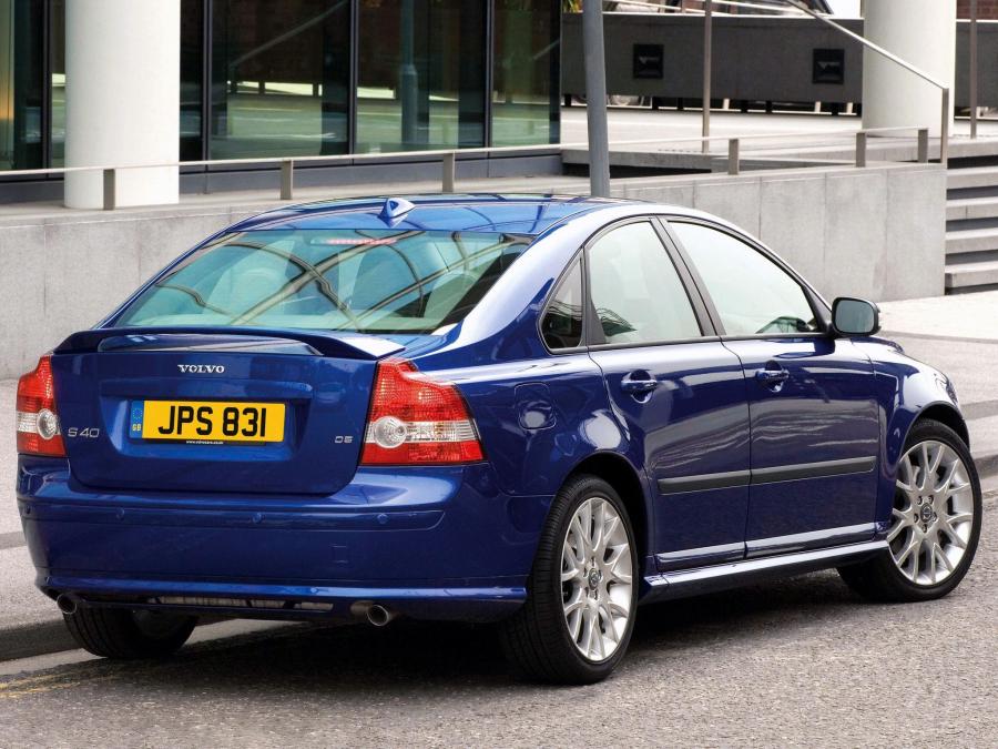  Volvo S40 D5 2004 года  (UK) (фото 7 из 12)